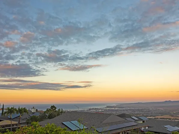 757 Kakalina Pl, Wailuku, HI 96793