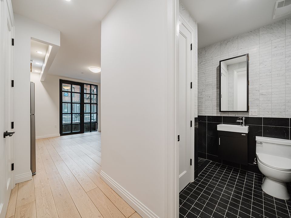 1st image of 875 4th Ave #534