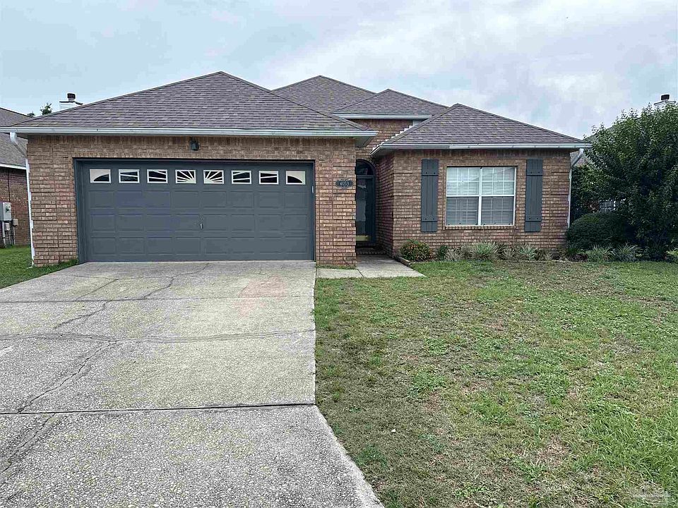 1st image of 4053 Longwood Cir
