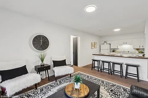 Twin Oaks Residences LLC Photo 1