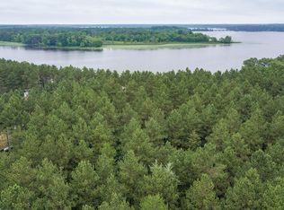 W4146 Mays Point Rd, Necedah, WI 54646