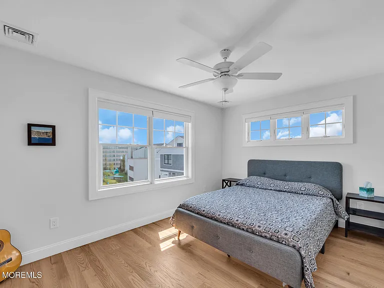 1503 Grand Central Ave #2 — Photo 34