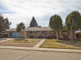 845 Hillside Ct, Longmont, CO 80501