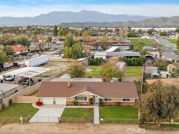 9445 51st St, Riverside, CA 92509