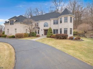 110 Lambert Dr, Sparta, NJ 07871
