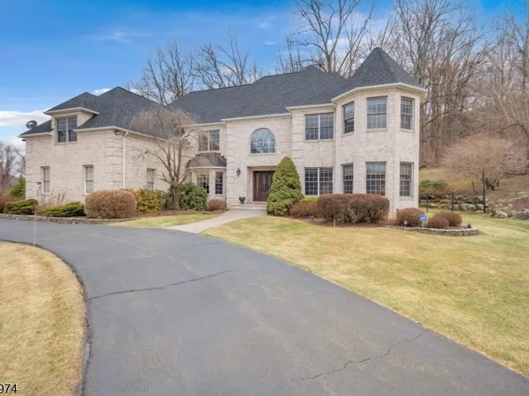 110 Lambert Dr, Sparta Twp., NJ 07871