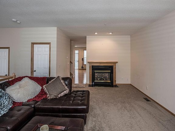 2nd image of 15586 Junegrass Ln