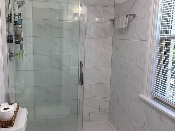 2nd image of 3110 Park Ave