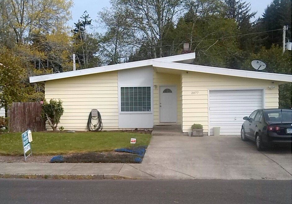 2077 Greenwood Ave, Reedsport, OR 97467 Zillow