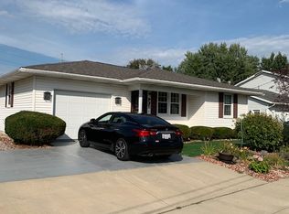 307 E Forest St, Clyde, OH 43410