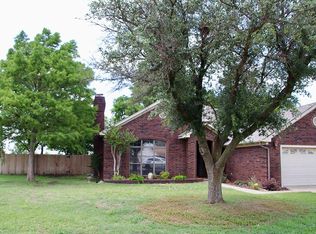 510 Merriott Cir, Walters, OK 73572