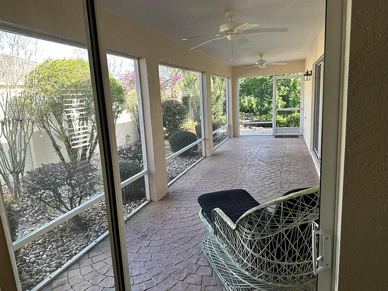 2071 Westchester Way — Photo 44