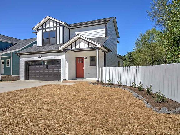 2nd image of 172 Courtland Crest Dr SW Lot 13