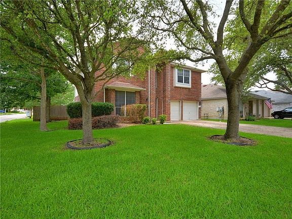 3rd image of 1540 Jerusalem Dr