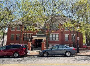 935 Washington St APT 301, Kansas City, MO 64105