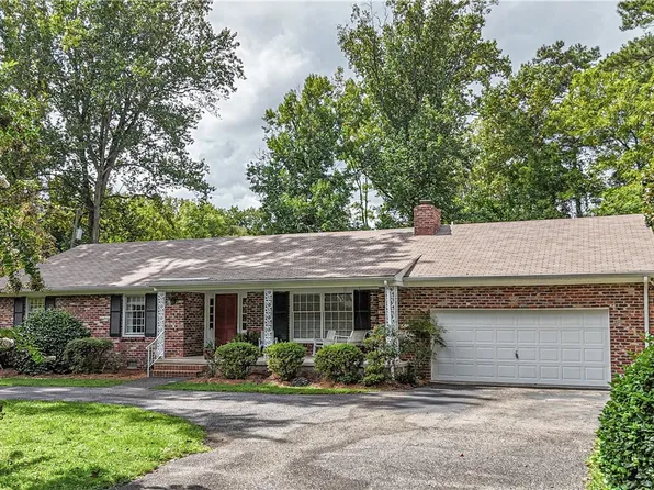 277 E Queens Dr, Williamsburg, VA 23185