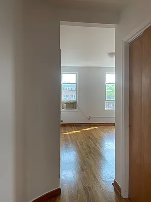 Rented by Compass | media 34