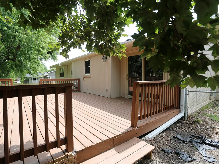 6734 S 73rd Ave — Photo 61