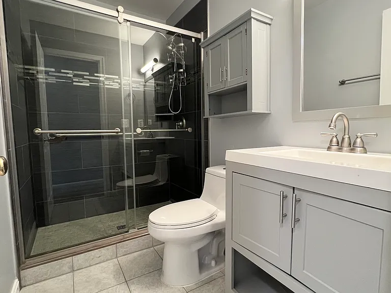 22464 Maison Carree Sq — Photo 17