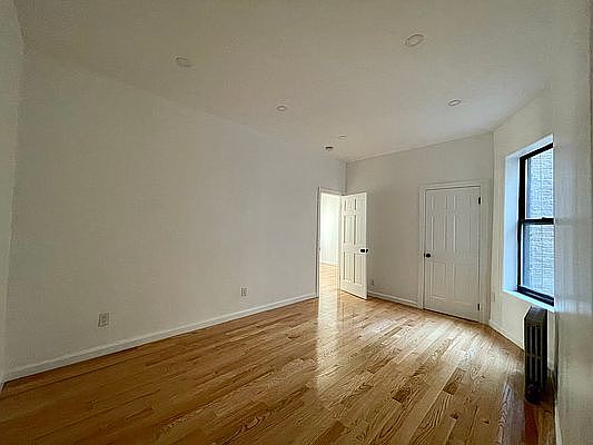 1st image of 511 W 175th St APT 4