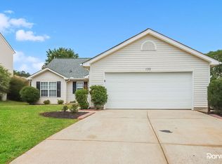 135 Milroy Ln, Mooresville, NC 28115