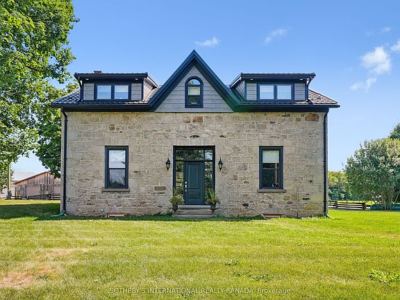 4th image of 4085 Victoria Rd S