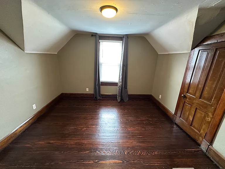 3224 Holmes St — Photo 14