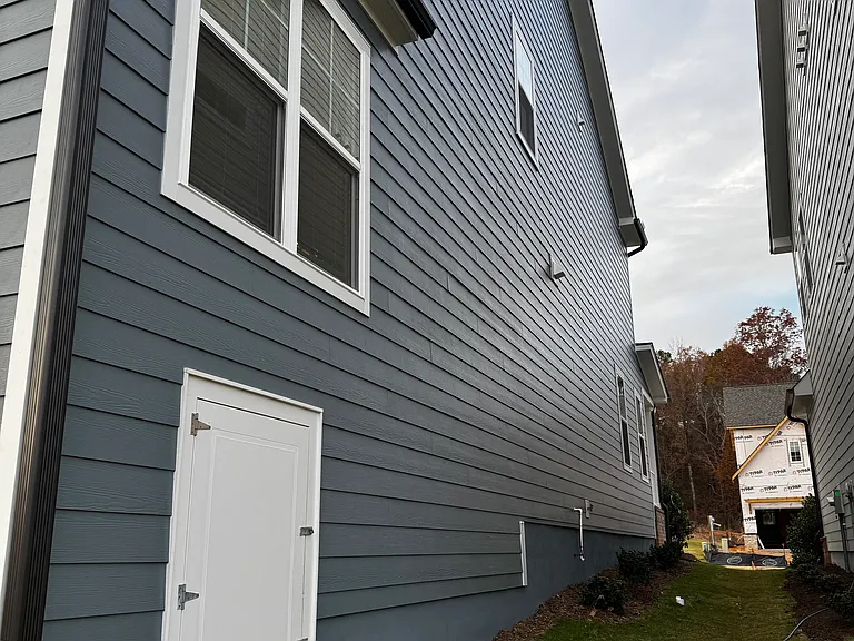 130 Highpointe Dr — Photo 7