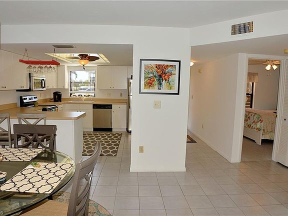 3rd image of 15430 Moonraker Ct APT 504