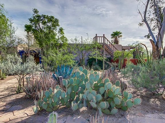 2nd image of 8040 E Camino Del Monte