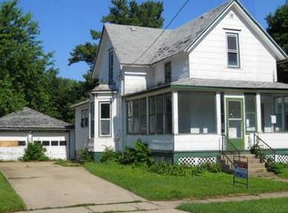 905 3rd Ave, Sterling, IL 61081