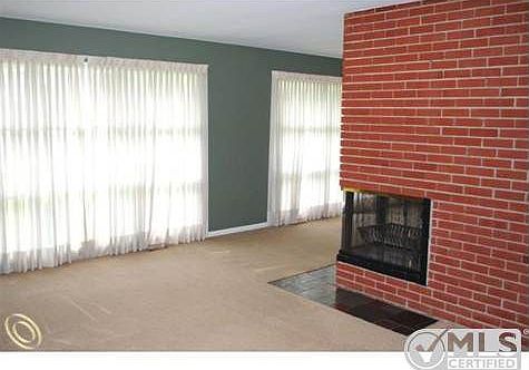 living rm view.jpg