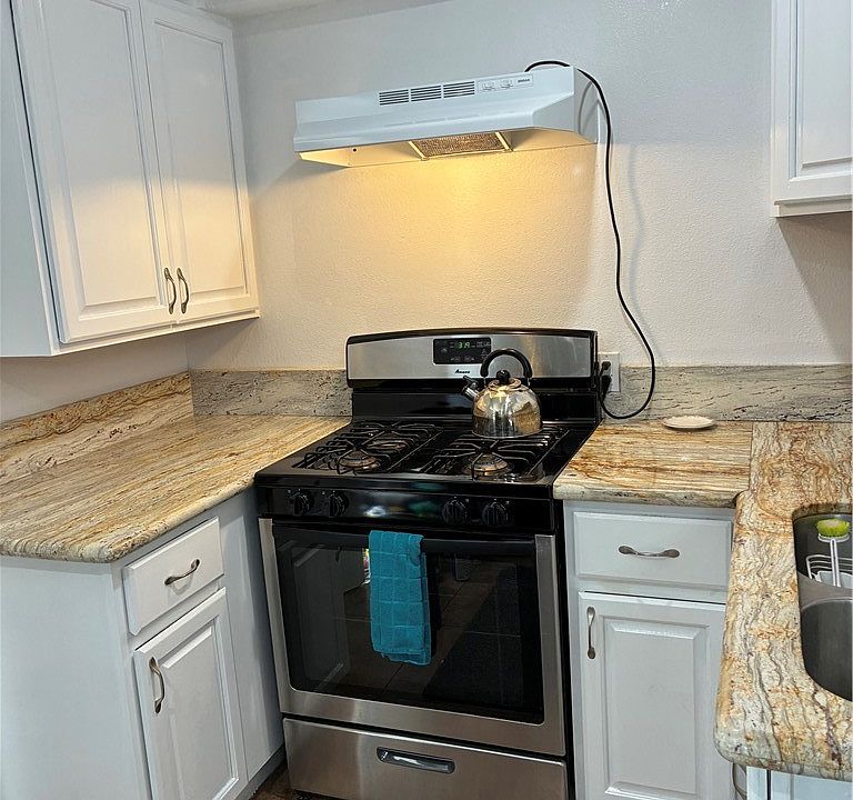 1st image of 5920 Carell Ave