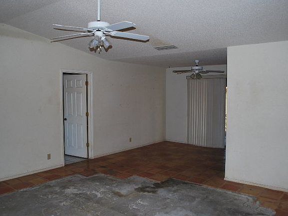 2nd image of 4190 Colville Dr
