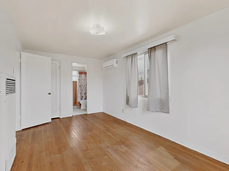 4404 Lomas Blvd NE #1 — Photo 14