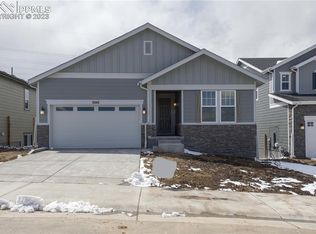 2042 Peachleaf Loop, Castle Rock, CO 80108