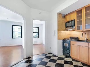 1295 3rd Ave APT 2D, New York, NY 10021