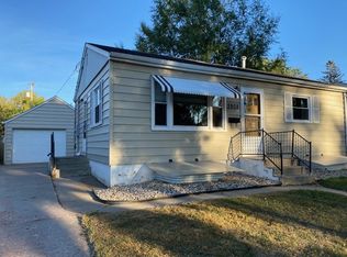 2908 S Glendale Ave, Sioux Falls, SD 57105