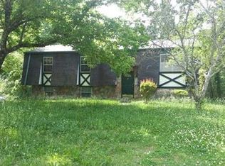 413 Stone Ridge Dr, Hixson, TN 37343