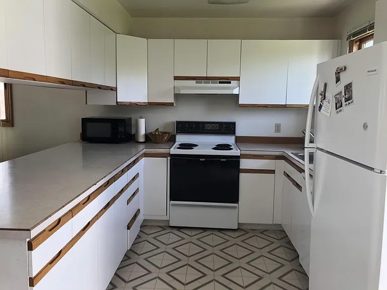 1802 W Lincoln St #14 — Photo 1