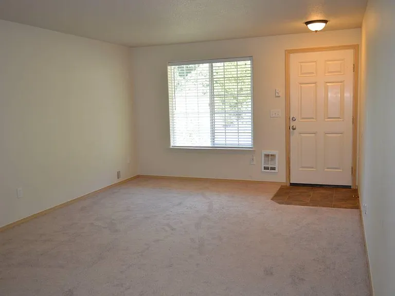 134 Ridgeview Ct — Photo 10