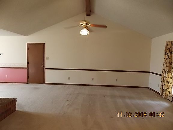 2nd image of 6989 Hearthside Cv