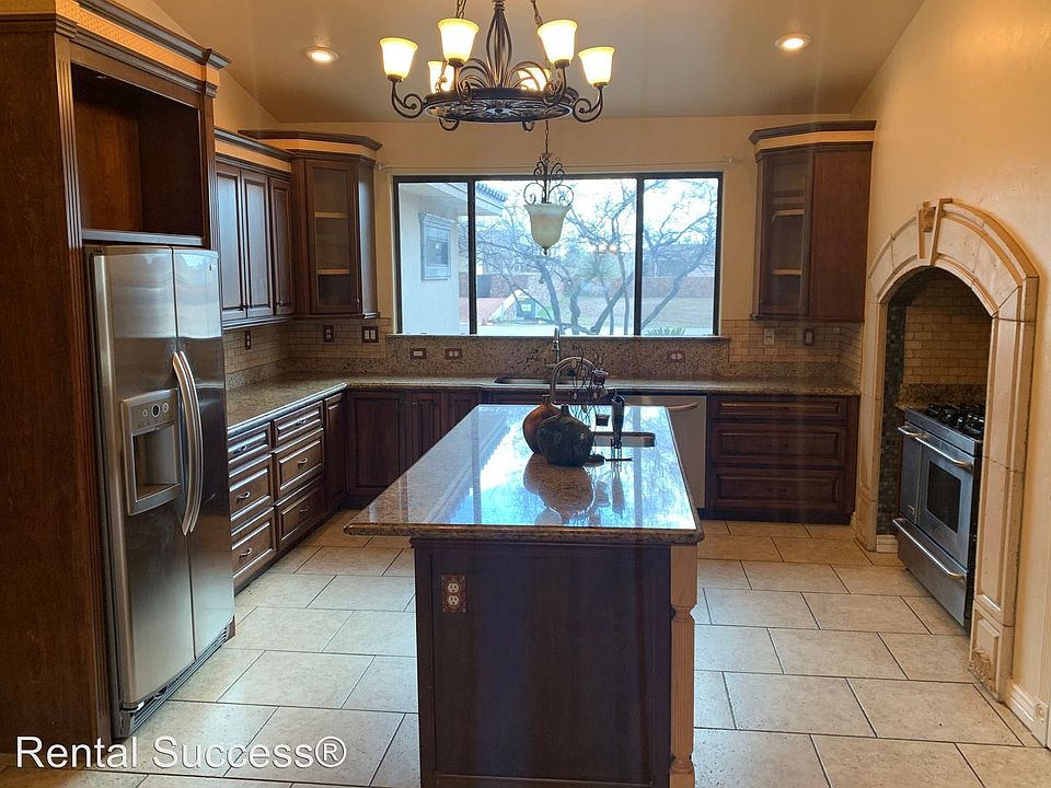 1st image of 6122 Via De Los Arboles