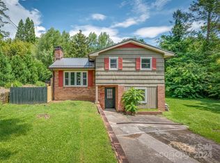 212 Batson Rd, Brevard, NC 28712