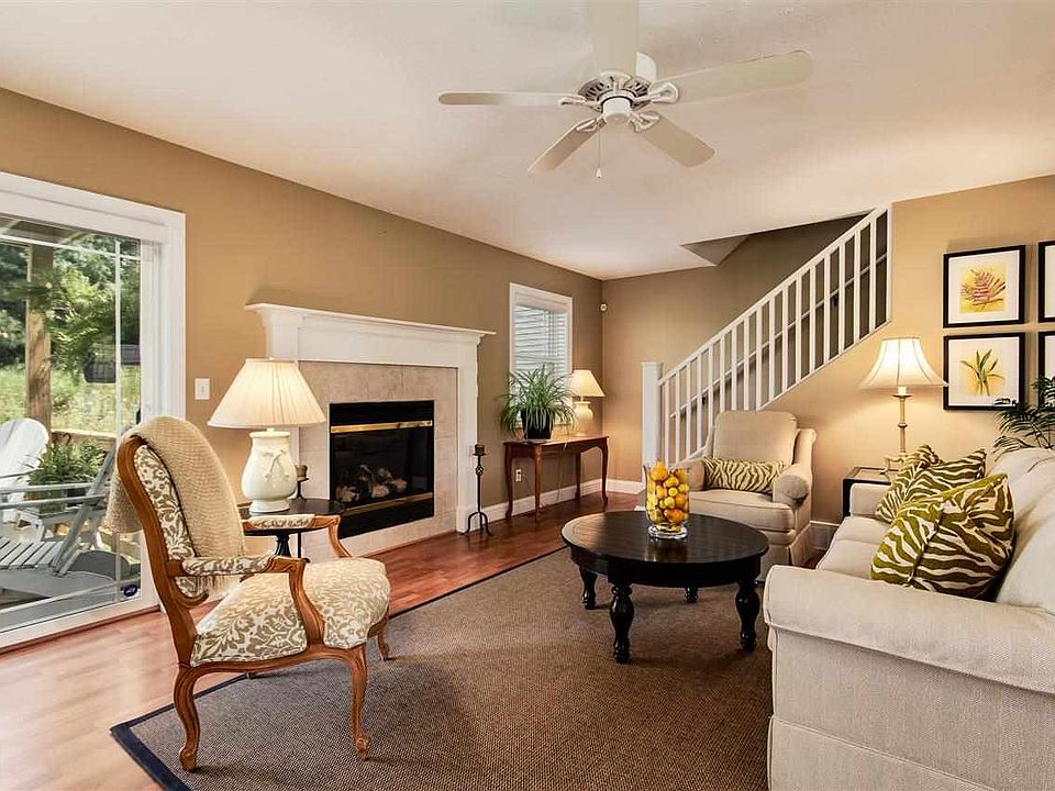 1st image of 4878 Black Bear Dr #28
