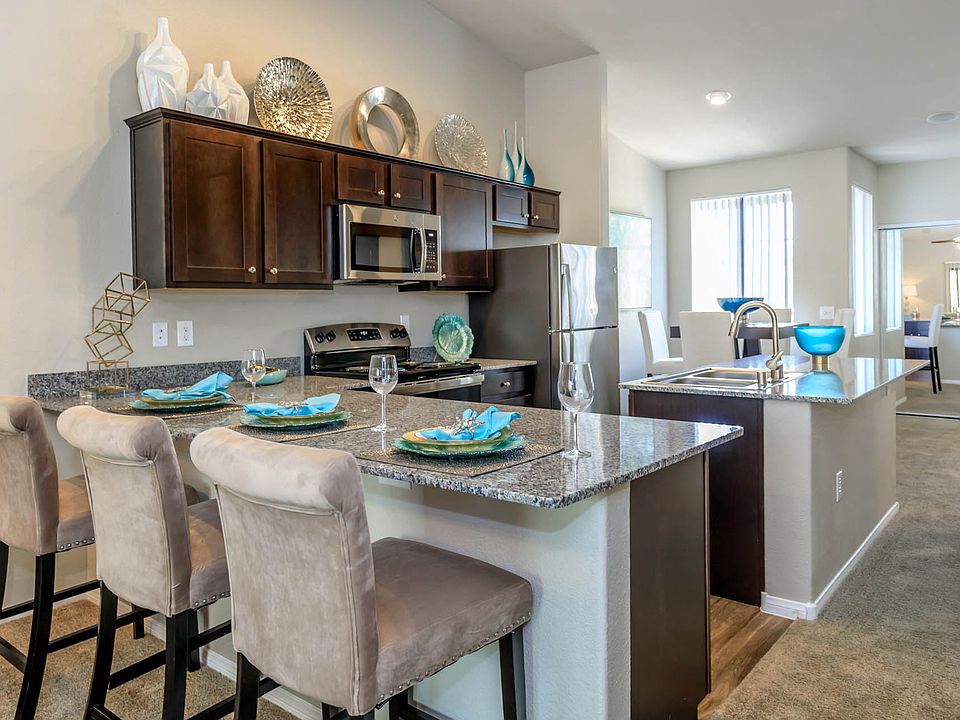 1e1/1f1 928 SQFT 1 Bed 1 Bath
