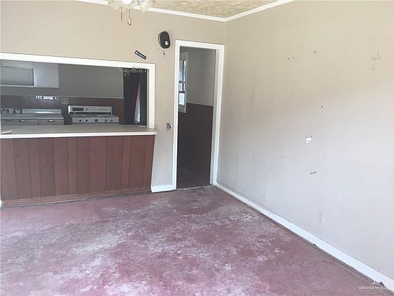 5th image of 1314 N Francisco Ave