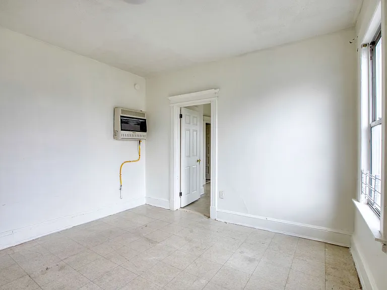 825 Park St #2N — Photo 16