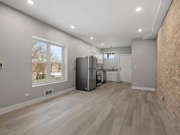 5237 S Indiana Ave Unit 1, Chicago, IL 60615