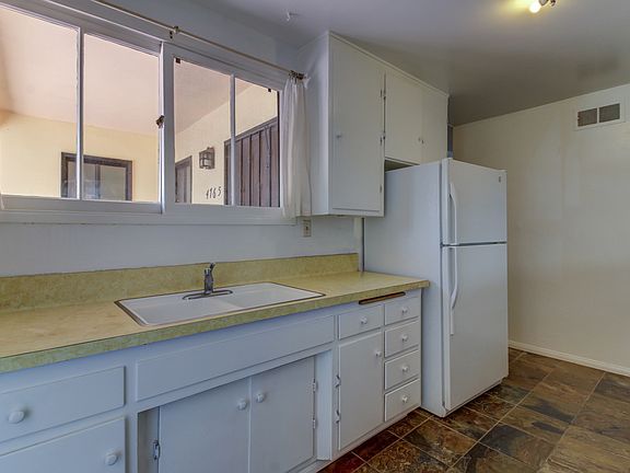 5th image of 4765 Mount Durban Dr